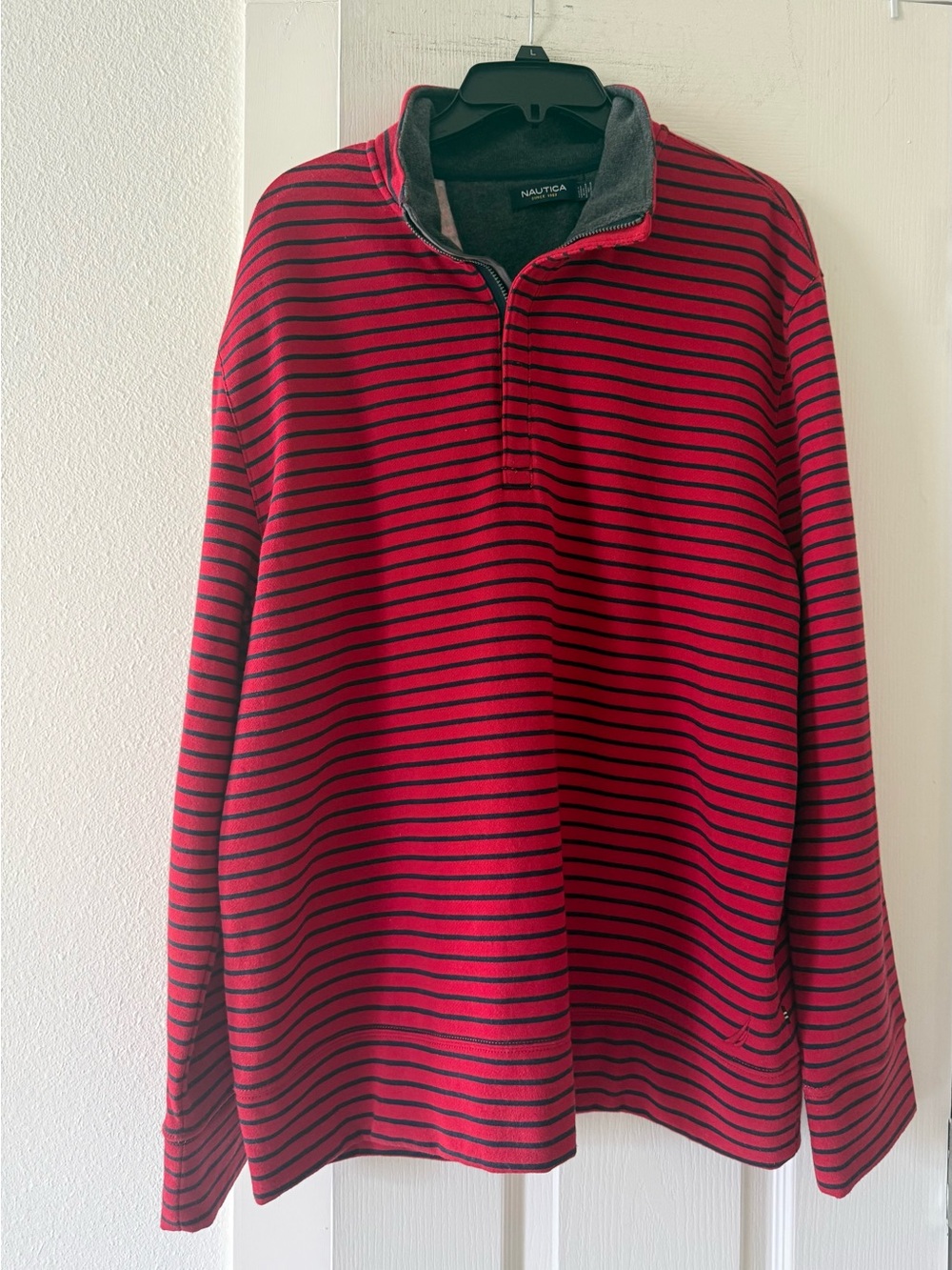 Nautica Men’s Large 1/4 Zip Pullover Red Navy Striped Sweatshirt